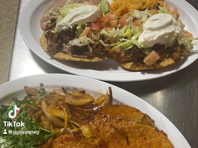 Coyotes Restaurant food